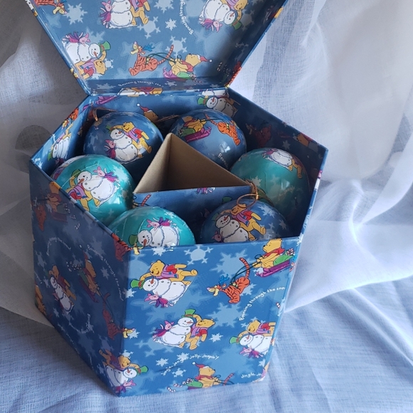 "Winnie the Pooh & Friends" Christmas Ornaments - Picture 2 of 7